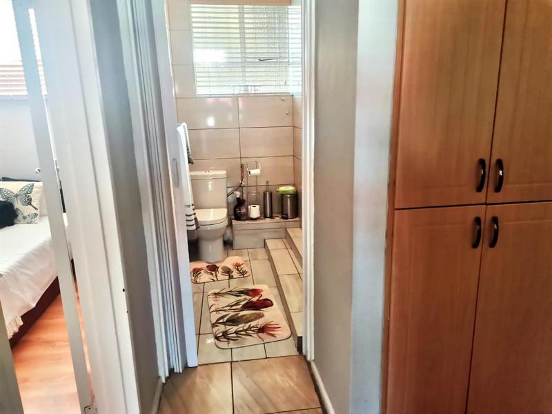 2 Bedroom Property for Sale in Parow Valley Western Cape